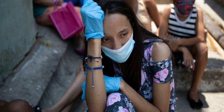 ВОЗ: Пандемия усугубляет крайнюю бедность в мире