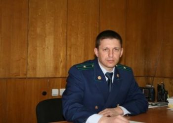 Percheziții acasă la ex-șeful PCCOCS, Ion Caracuian: Anchetatorii au plecat de acolo cu documente, înscrisuri de ciornă și telefoane mobile | VIDEO