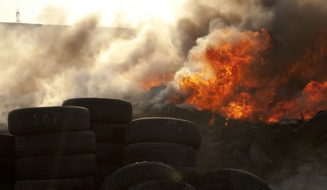 În Moldova va fi interzisă arderea anvelopelor uzate
