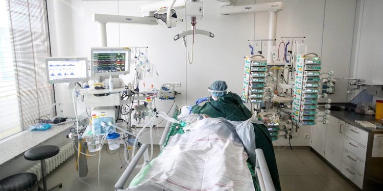 В ноябре в мире ковидом заболели на 3 млн больше человек, чем в октябре