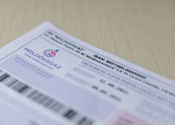 Au venit facturile la gaz. Cetățenii sunt șocați de sume mari și spun, că compensarea despre care autoritățile au tot vorbit nu i-a ajutat deloc | VIDEO