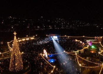 Toată Moldova a venit la Orheiland, la deschiderea celui mai frumos Târg de Crăciun din țară