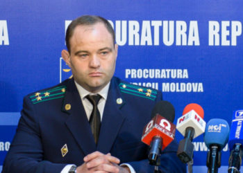 Are probleme de sănătate sau a dat bir cu fugiții? Procurorul Igor Popa, suspectat de îmbogățire ilicită a plecat la București | VIDEO