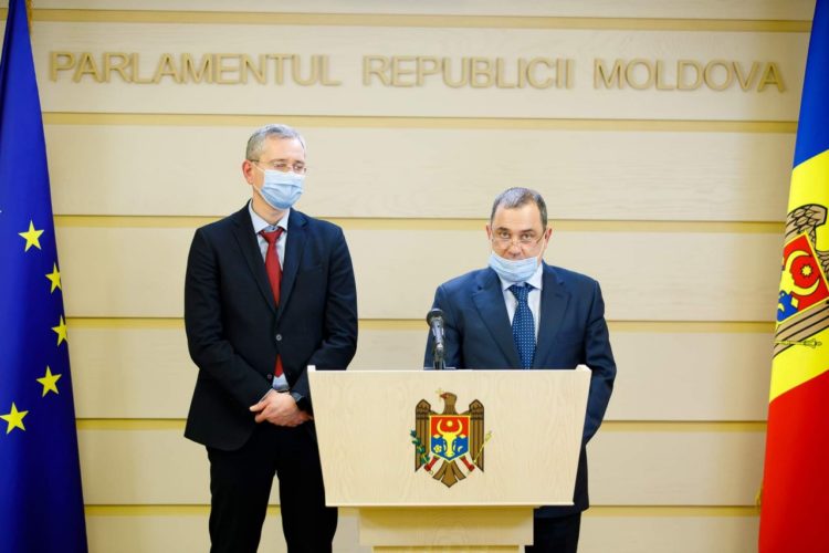 Адвокаты Илана Шора: Заседание Комиссии по вопросам права – лишь формальность. Решение ПДС о снятии иммунитета с Шора было принято заранее