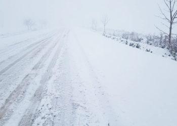 Trafic anevoios, ambuteiaje, drumuri și mașini blocate. Care este situația în țară | VIDEO