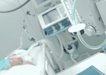 Noi victime ale Covid-19: 732 cazuri noi de infectare și 21 de decese