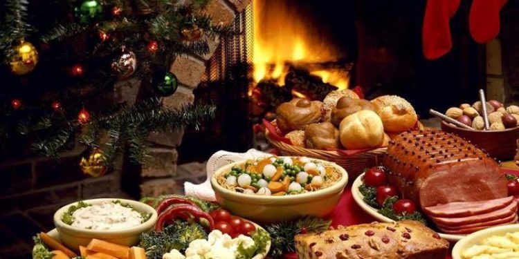 Эксперт предупредил, что за новогодний стол нельзя садиться голодным