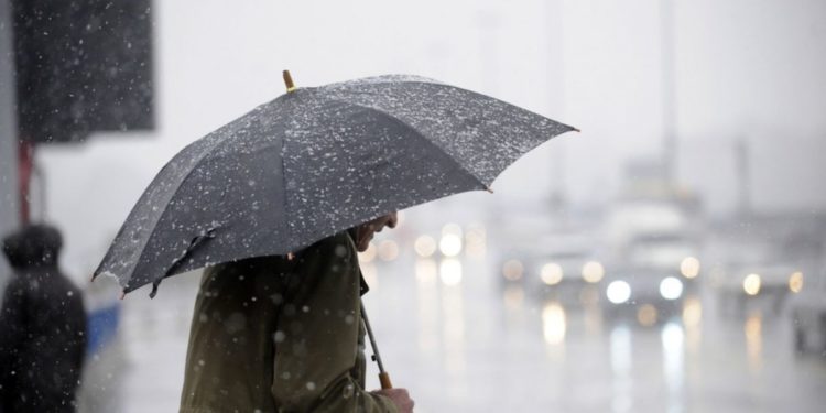 Vreme posomorâtă și ploioasă: Câte grade vor fi astăzi și în ce localități va ploua