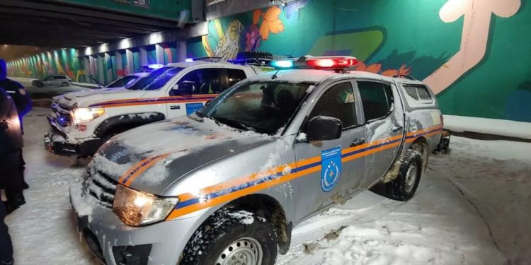 Около 450 пожарных и спасателей будут дежурить в новогоднюю ночь