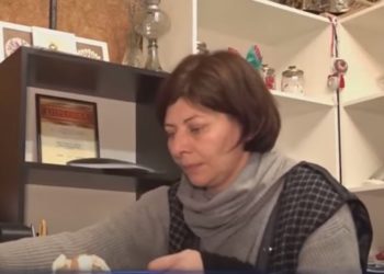 Несмотря на тяжелое заболевание и огромные долги по кредитам, Виктория пытается развивать собственное дело. Новая история в программе “Oameni pentru oameni” | VIDEO