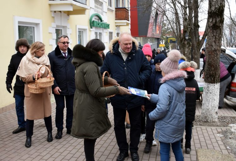 Ziua de naștere a poetului Mihai Eminescu a fost sărbătorită, la Orhei, prin mai multe manifestări culturale