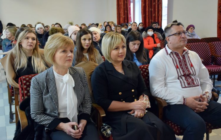 Ziua de naștere a poetului Mihai Eminescu a fost sărbătorită, la Orhei, prin mai multe manifestări culturale