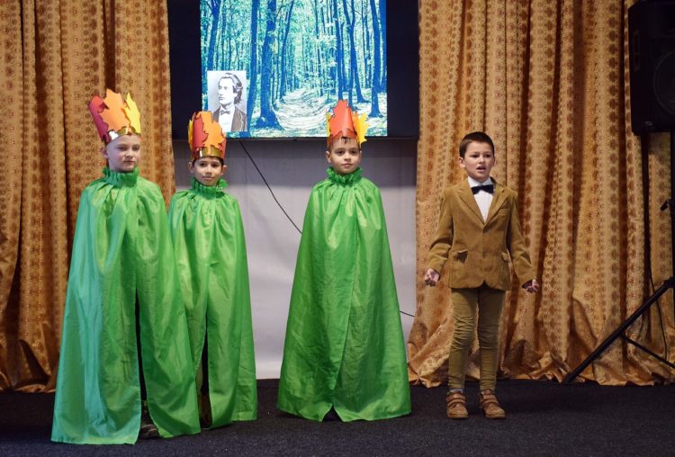 Ziua de naștere a poetului Mihai Eminescu a fost sărbătorită, la Orhei, prin mai multe manifestări culturale