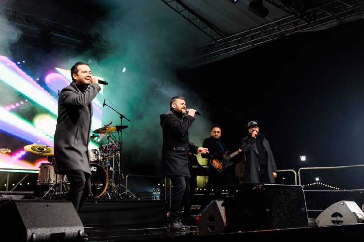 Concert de excepție, la OrheiLand, de Revelion! Mii de oameni au întâmpinat noul an într-o atmosferă de poveste!