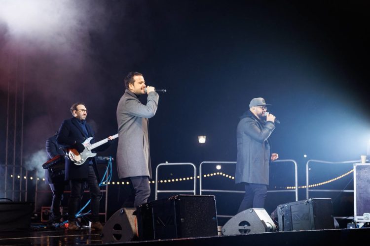 Concert de excepție, la OrheiLand, de Revelion! Mii de oameni au întâmpinat noul an într-o atmosferă de poveste!