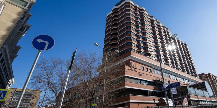 При падении лифта в «Президент-отеле» в Москве погибли два человека