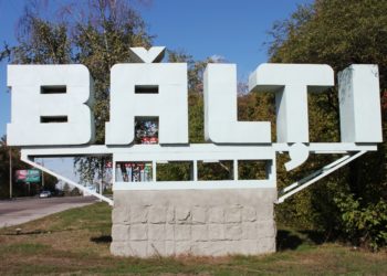 „Bravo, au decis în folosul copiilor.” Locuitorii din Bălți susțin decizia autorităților din Orhei | VIDEO