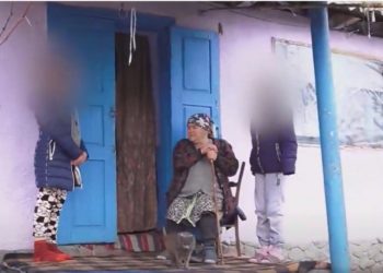 Три девочки остались на попечении бабушки и дедушки после того, как их мать умерла. В новом выпуске ”Oameni pentru Oameni” о том, как  пожилые люди справляются с жизненными трудностями | VIDEO