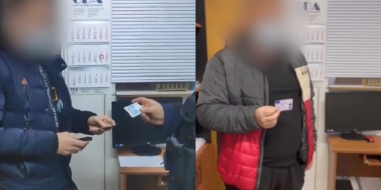 Doi moldoveni, prinși cu permise de conducere false la frontieră | VIDEO