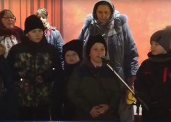 „La anul și la mulți, mulți ani!”. În satele raionului Orhei, tradițiile de Sfântul Vasile cel Mare sunt păstrate cu sfințenie | VIDEO