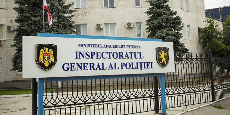 Incident cu peste 100 de persoane blocate într-un club de noapte din Chișinău. Au fost printre ei procurori, judecători și ofițeri CNA? Ce spune poliția? | VIDEO
