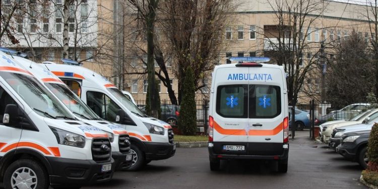 Chișinău: Trei persoane au ajuns la spital, din cauza unui cazan defect