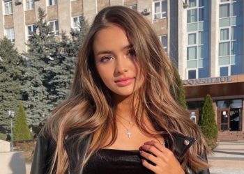 Певица и блогер Юлиана Берегой восхищена праздничным убранством Оргеева: Город стал местом проведения зимних каникул для многих друзей из Молдовы и Румынии | VIDEO