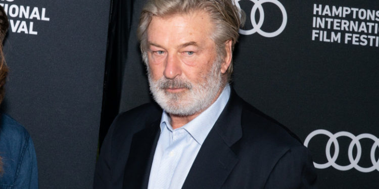 Alec Baldwin, dat în judecată de familia unui militar ucis în timpul retragerii din Afganistan. Ce acuzații îi sunt aduse actorului