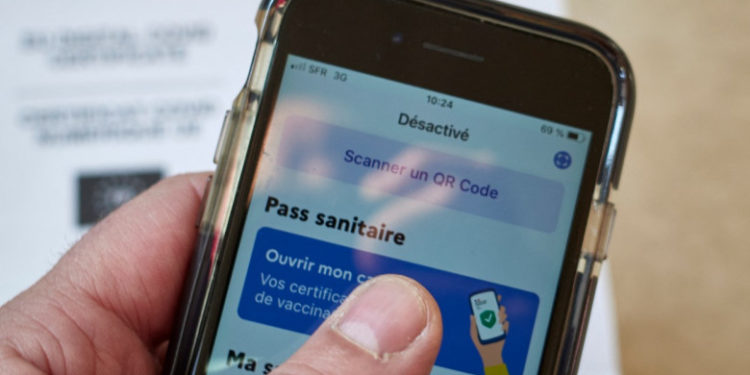 Sute de mii de certificate Covid riscă să fie dezactivate în Franța