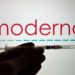 Moderna vrea să producă un singur vaccin împotriva a trei virusuri, inclusiv COVID. Când ar putea fi disponibil