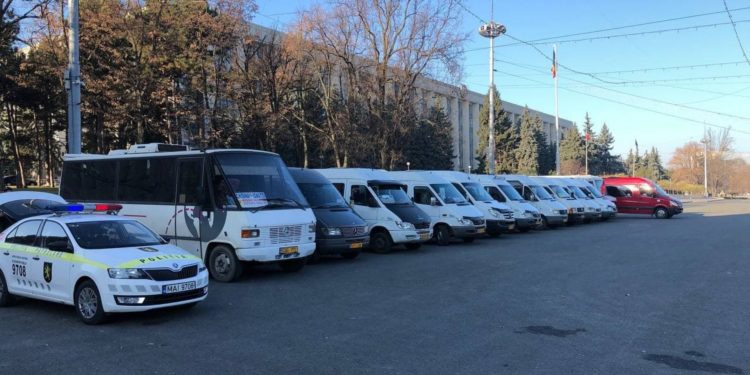 „Guvernul utilizează în comunicarea cu transportatorii doar minciuni, manipulare și amenințări”. Ultimatum pentru Andrei Spînu, lansat de către APOTA | VIDEO