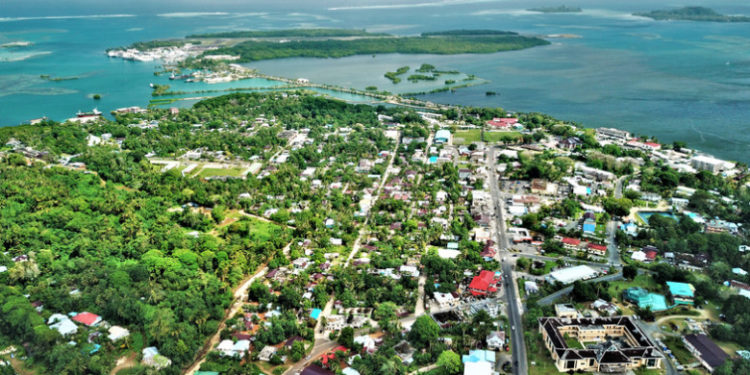 În țara care nu a înregistrat niciun caz de COVID în toată pandemia a aterizat un avion cu două treimi dintre pasageri infectați