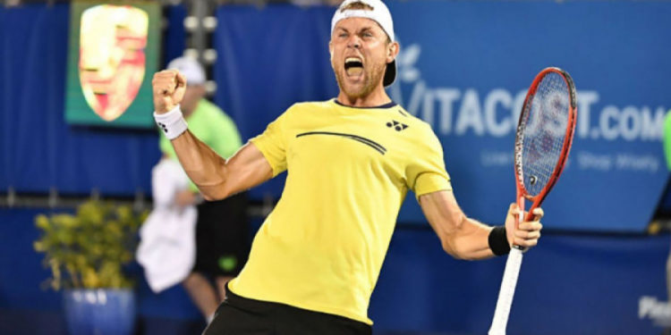 A început cu dreptul competiția de la Australian Open. Radu Albot s-a calificat în turul doi în cadrul turneului de Mare Șlem al anului | VIDEO