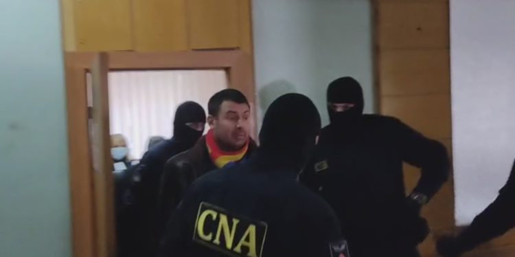 Vasile Costiuc îl acuză pe fostul șef al Procuraturii Anticorupție Viorel Morari că ar sta în spatele reținerii sale