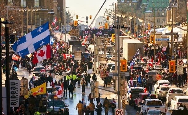 Протесты в Канаде: власти впервые применили закон о ЧС