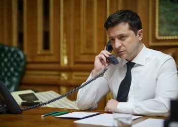 Зеленский о месте переговоров с РФ: подходит любая страна, с которой не летят ракеты на Украину