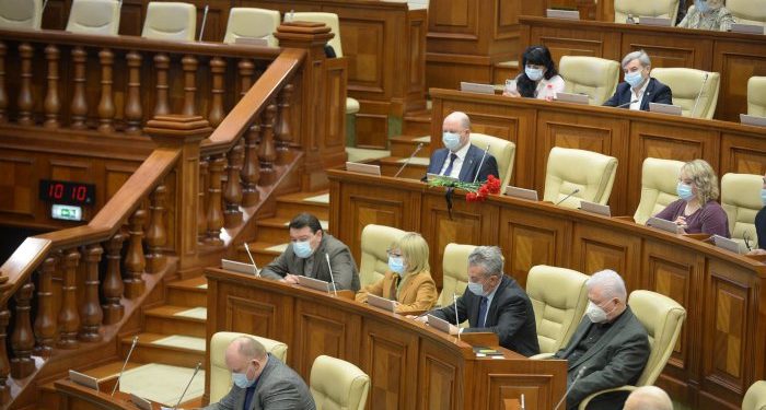 Legislativul a declarat vacant un mandat de deputat