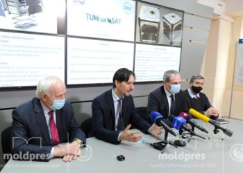 La Universitatea Tehnică a fost prezentat Nanosatelitul TUMnanoSAT