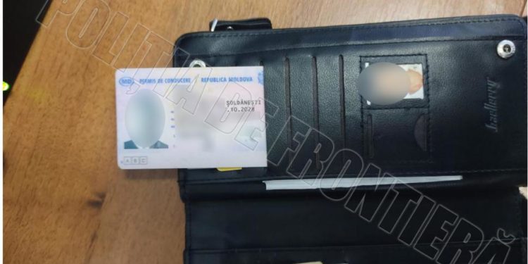 Opt moldoveni și ucraineni, cercetați penal pentru deținerea actelor false