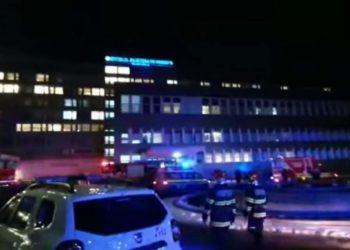 Incendiu la Spitalul Județean Suceava, România. 329 de pacienți, dintre care peste 100 de bebeluși au fost evacuați | VIDEO