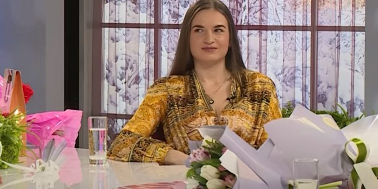 „Hai să ne căsătorim”: Un an de iubire la TV6