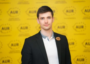 Vlad Bilețchi a depus o sesizare la PG prin care solicită ca cei care au emigrat de la PLDM la PDM să fie trași la răspundere pentru îmbogățire ilicită | VIDEO
