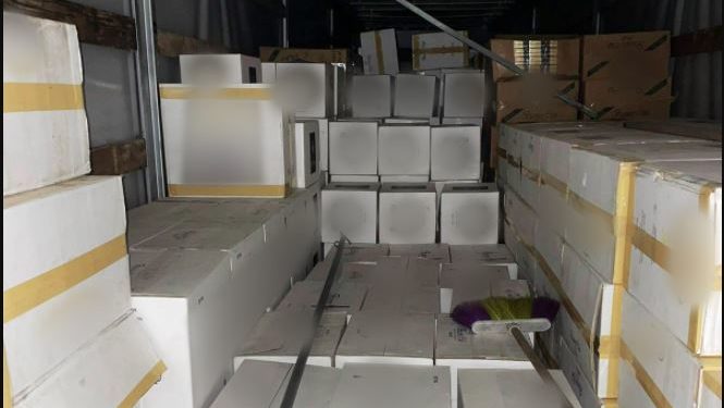 Peste două milioane de pachete de țigări, ridicate într-un dosar de contrabandă cu produse din tutun | VIDEO