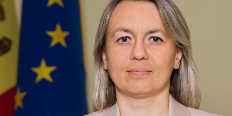 Reacția Ministerului Mediu după ce o angajată s-ar fi ”jăluit” că a fost concediată după o postare împotriva PAS