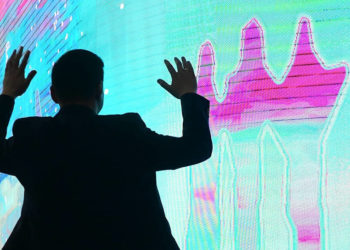 СМИ: Российские инвесторы распродают рублевые активы, как в 2008 году