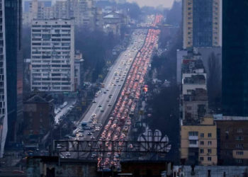 Situația tensionată din Ucraina ia amploare: Vladimir Zelenski anunță că rupe relațiile diplomatice cu Federația Rusă, iar liderii mondiali amenință Kremlinul cu sancțiuni fără precedent | VIDEO