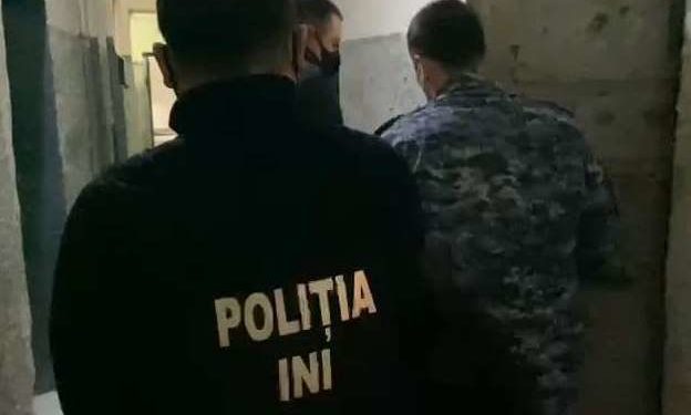 Șantaj din pușcărie: Un deținut estorca bani de la o femeie ca să nu facă publice fotografiie ei intime | VIDEO