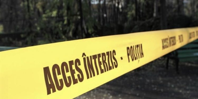Cadavrul unui tânăr, depistat în apropierea unui punct medical, la Strășeni