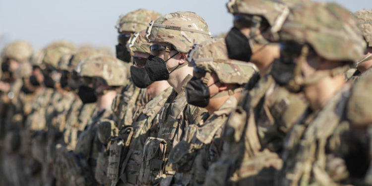 România va avea un Grup de Luptă Permanent al NATO. Decizia, luată la reuniunea miniștrilor apărării din Alianță