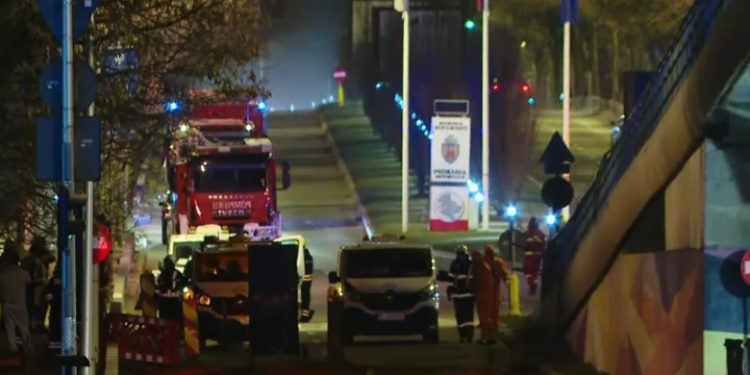 Explozie în București la o țeavă de gaze. Un bloc a fost evacuat iar circulația este restricționată